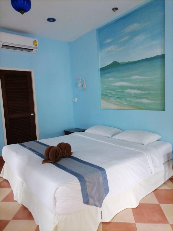 Baanmontra Beach Resort - Bankrut Bagian luar foto