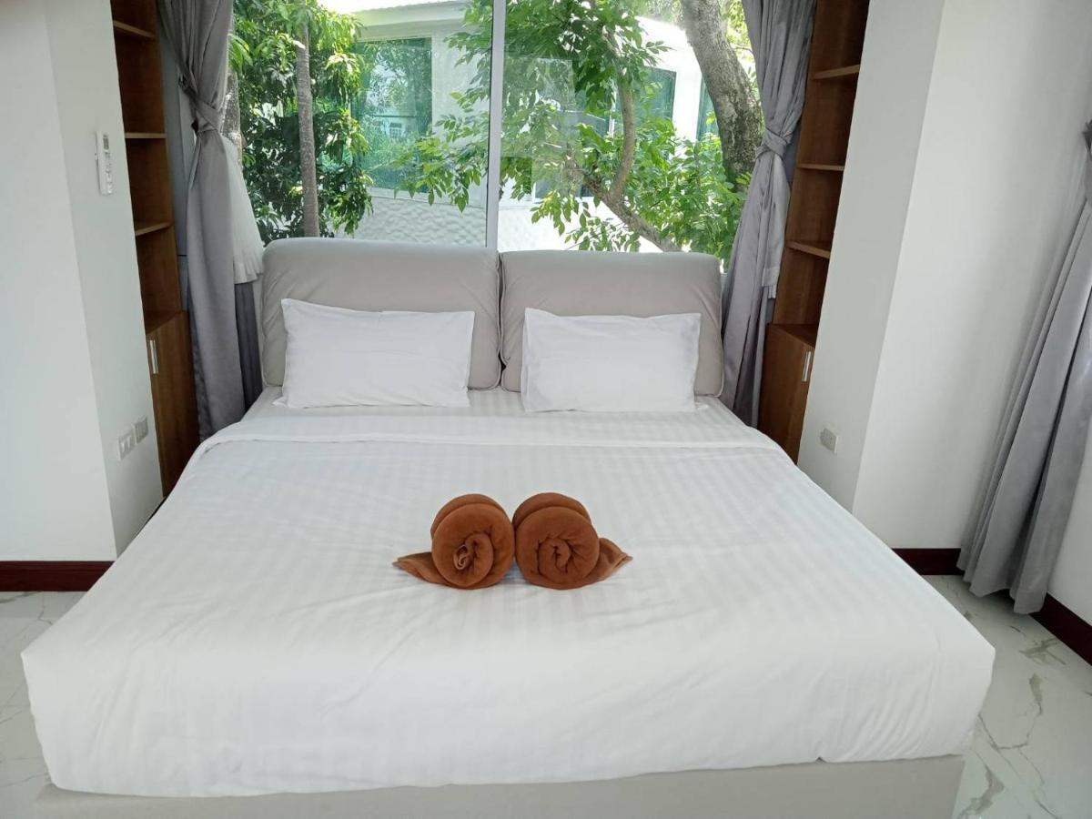Baanmontra Beach Resort - Bankrut Bagian luar foto
