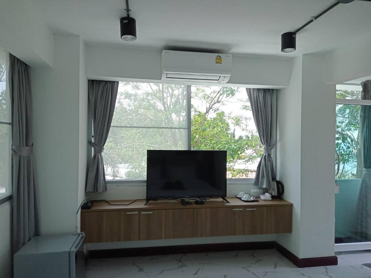 Baanmontra Beach Resort - Bankrut Bagian luar foto