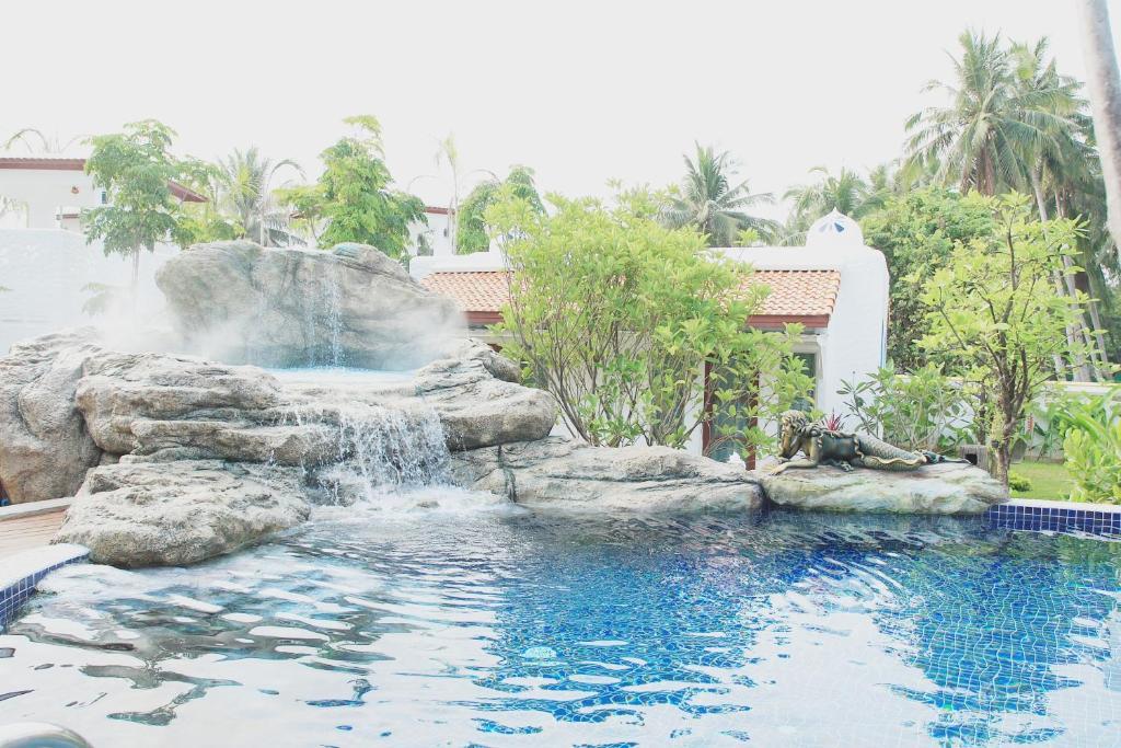 Baanmontra Beach Resort - Bankrut Bagian luar foto